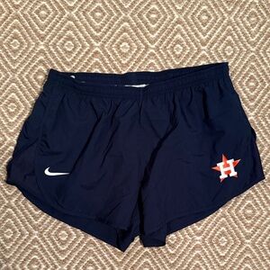 Nike Women’s Astros Shorts